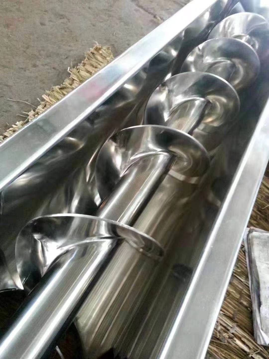 輸送機